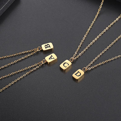 18K vergoldete Buchstaben-Halskette aus Messing – Individuelles Schmuckstück für jeden Anlass