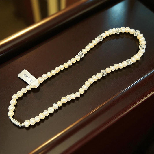 Magnetische Süßwasserperlenkette 47 cm – Mit Glitzernden Strass-Zwischenperlen