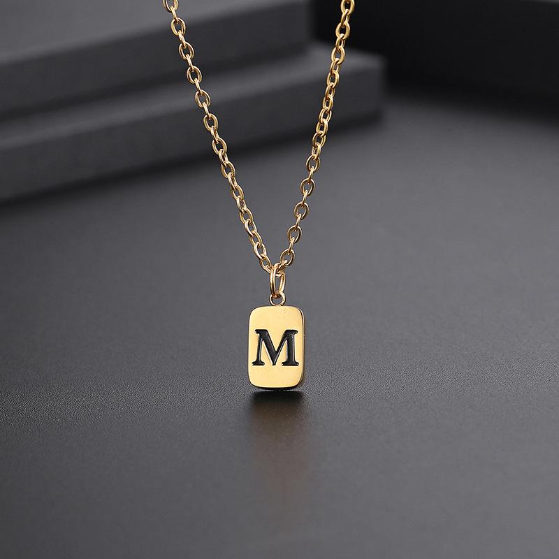 18K vergoldete Buchstaben-Halskette aus Messing – Individuelles Schmuckstück für jeden Anlass